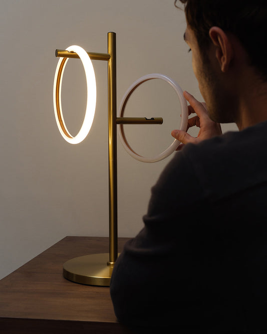Saturn Table Lamp