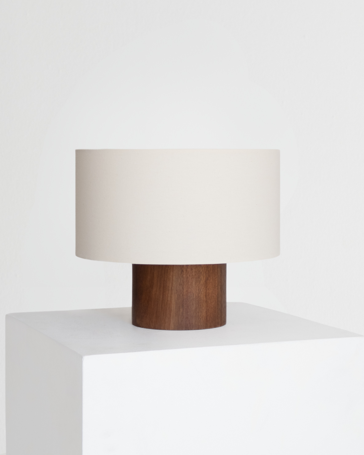 Oliver Table Lamp