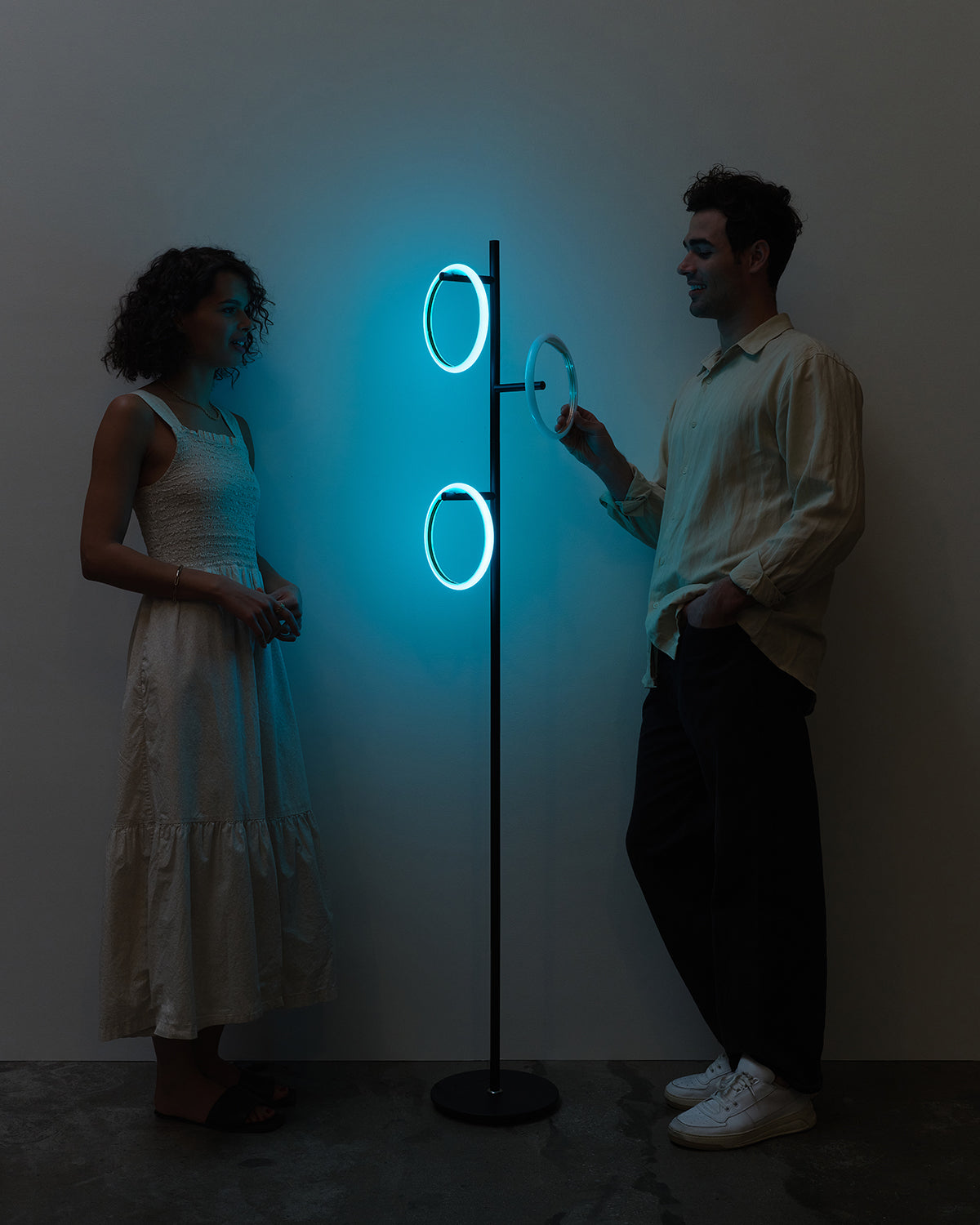 Saturn RGB Floor Lamp