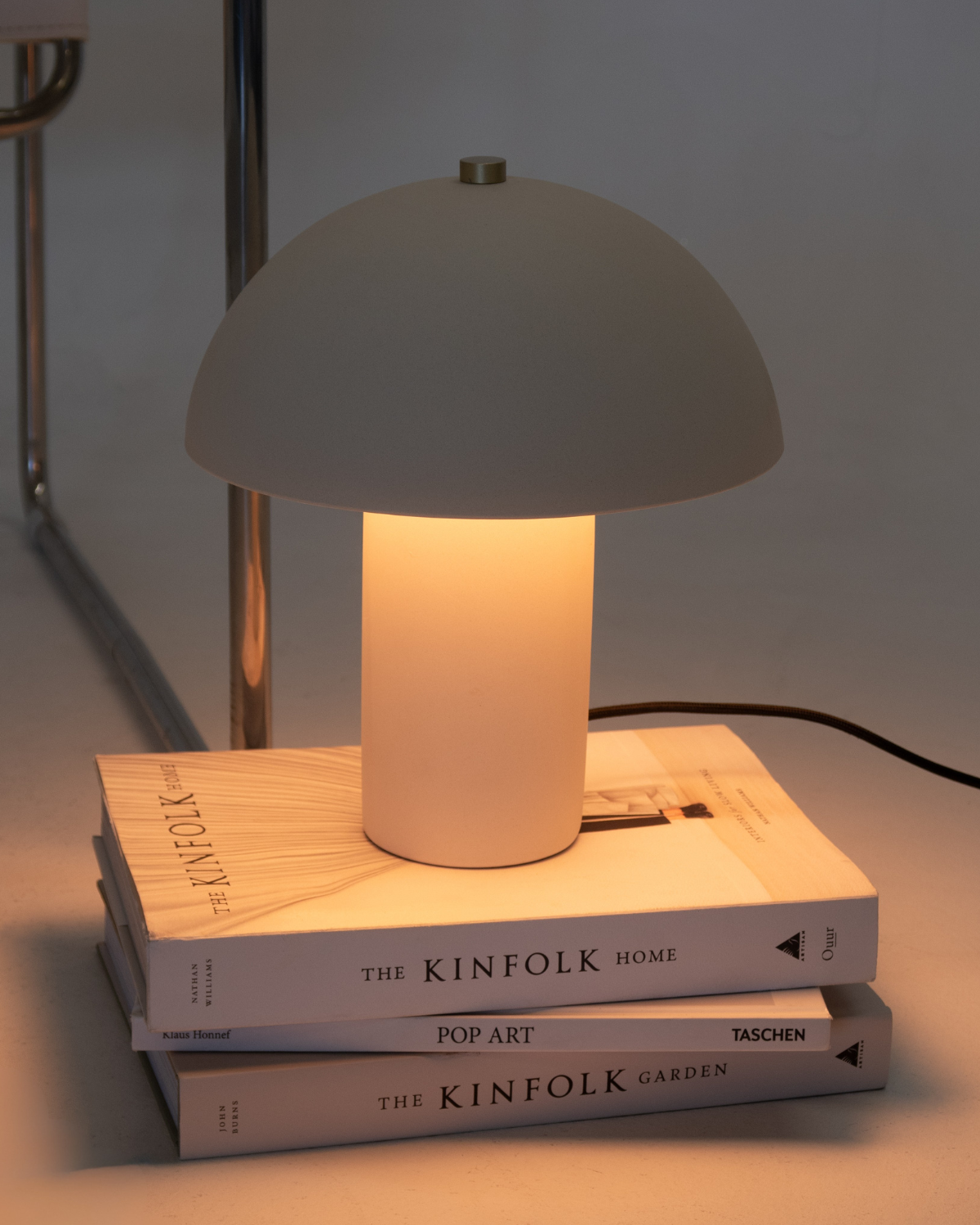 Alba Table Lamp