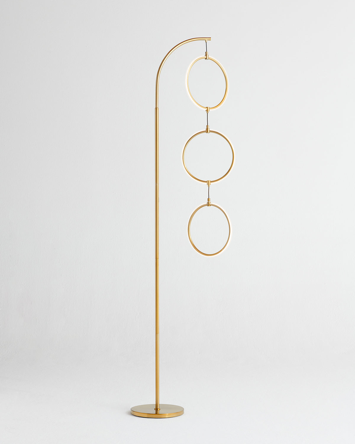 Nova Floor Lamp