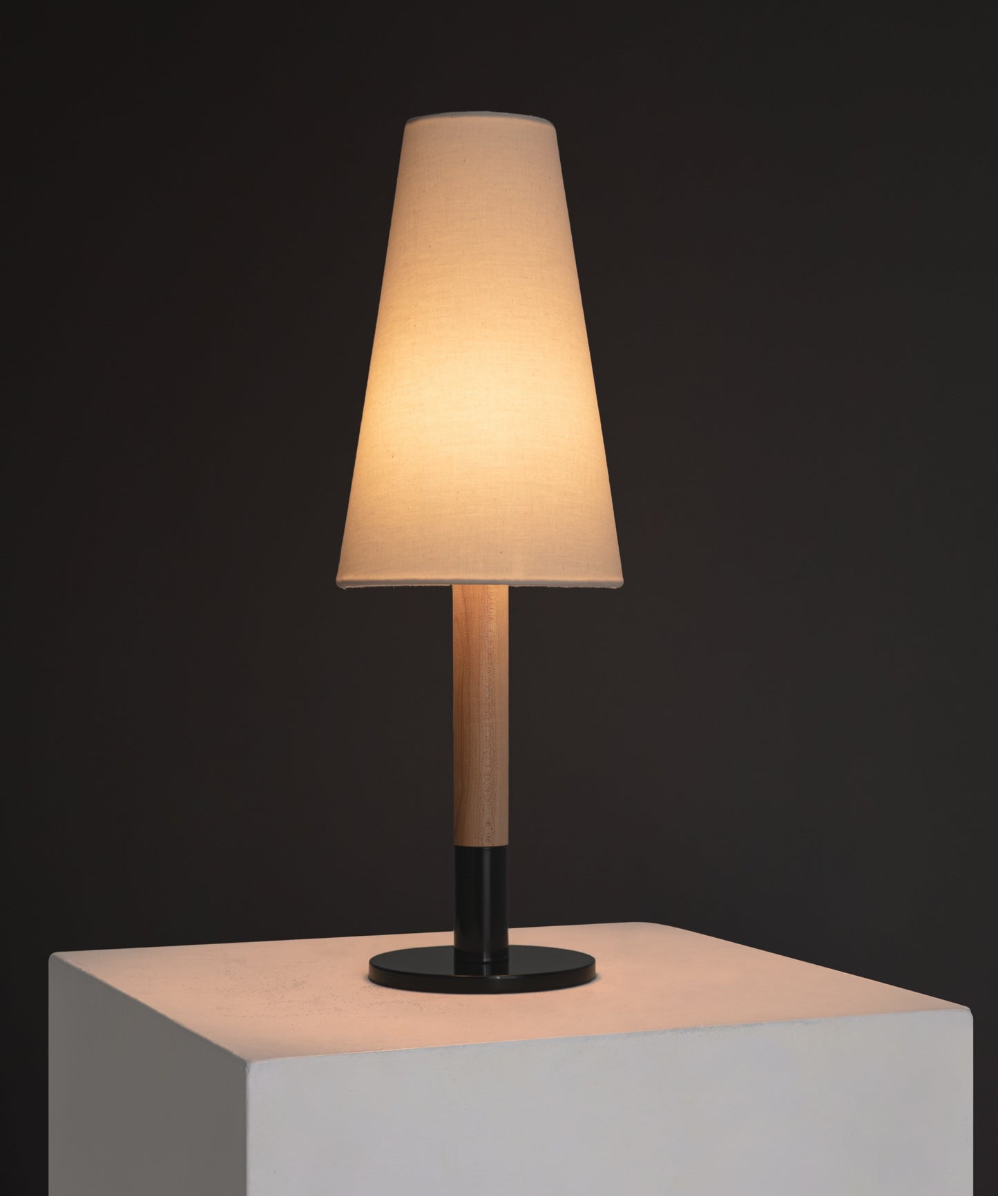 Arthur Table Lamp